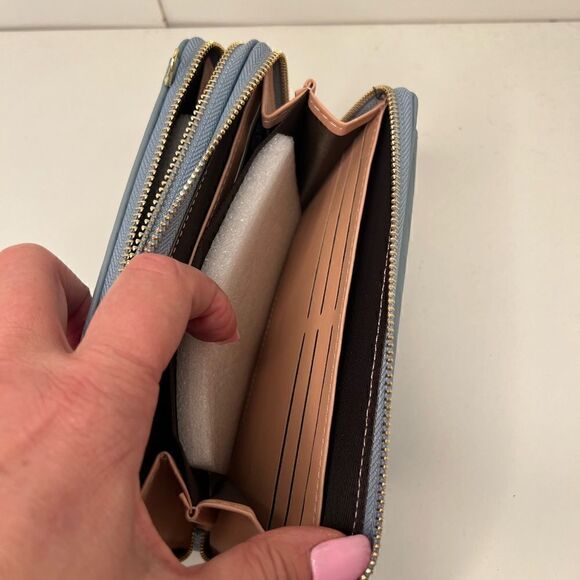 NWT Blue Hand crafted 12 Card Slot Large Capacity Crossbody Handbag - Picture 5 of 7